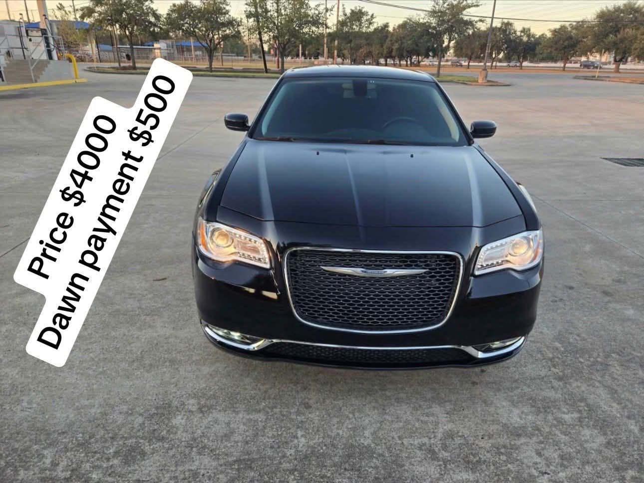 Chrysler 300 (Blacked Out)